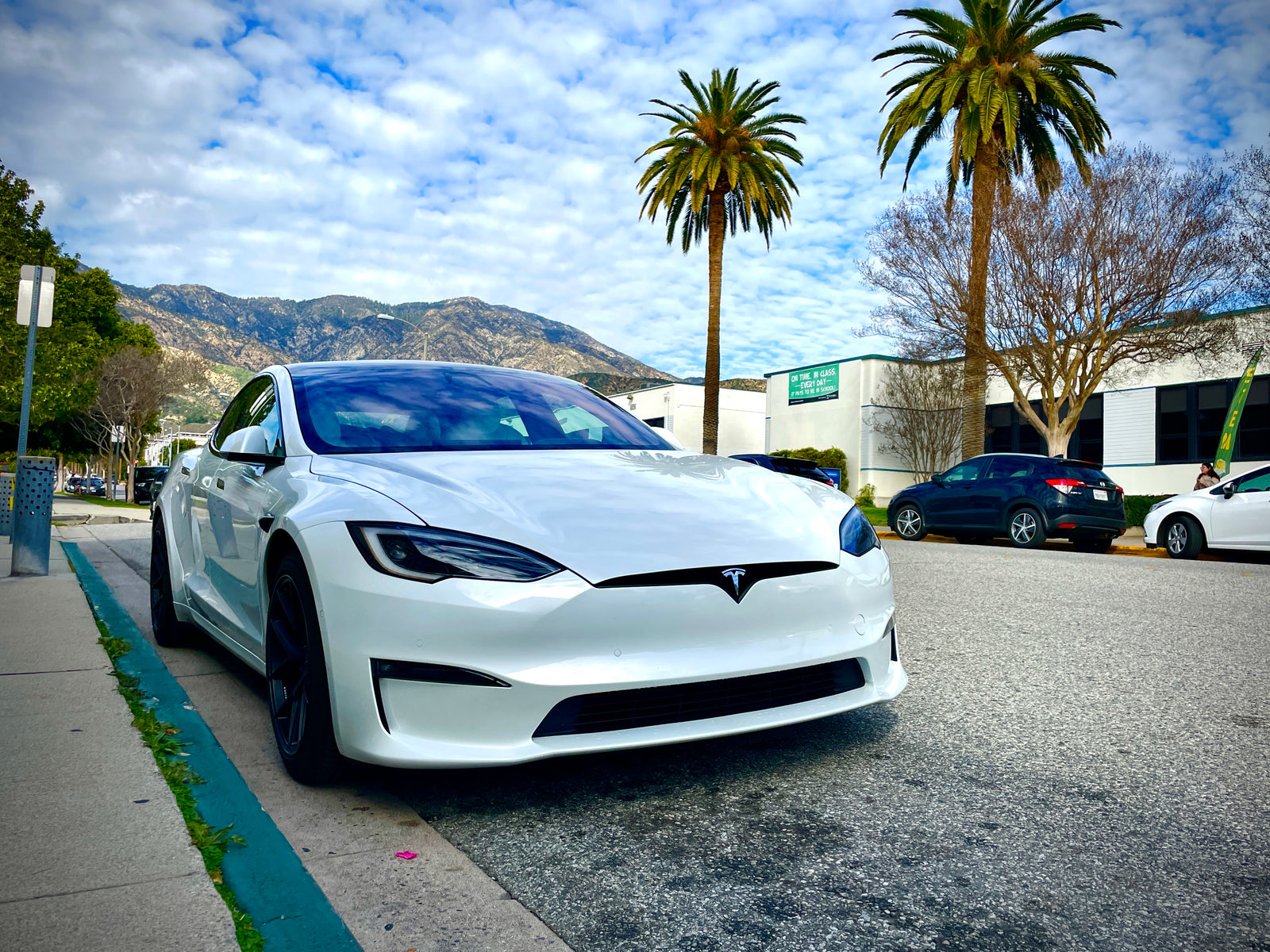 Tesla Cars and their Color Options: The Best Touch Up Paint Choices for Your Electric Vehicle